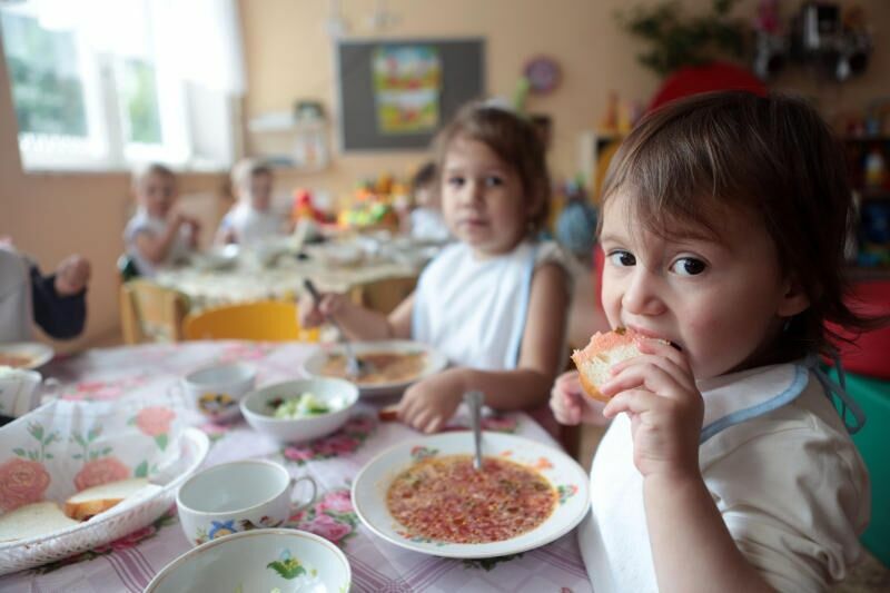 В Дагестане растет число детей, госпитализированных с отравлением