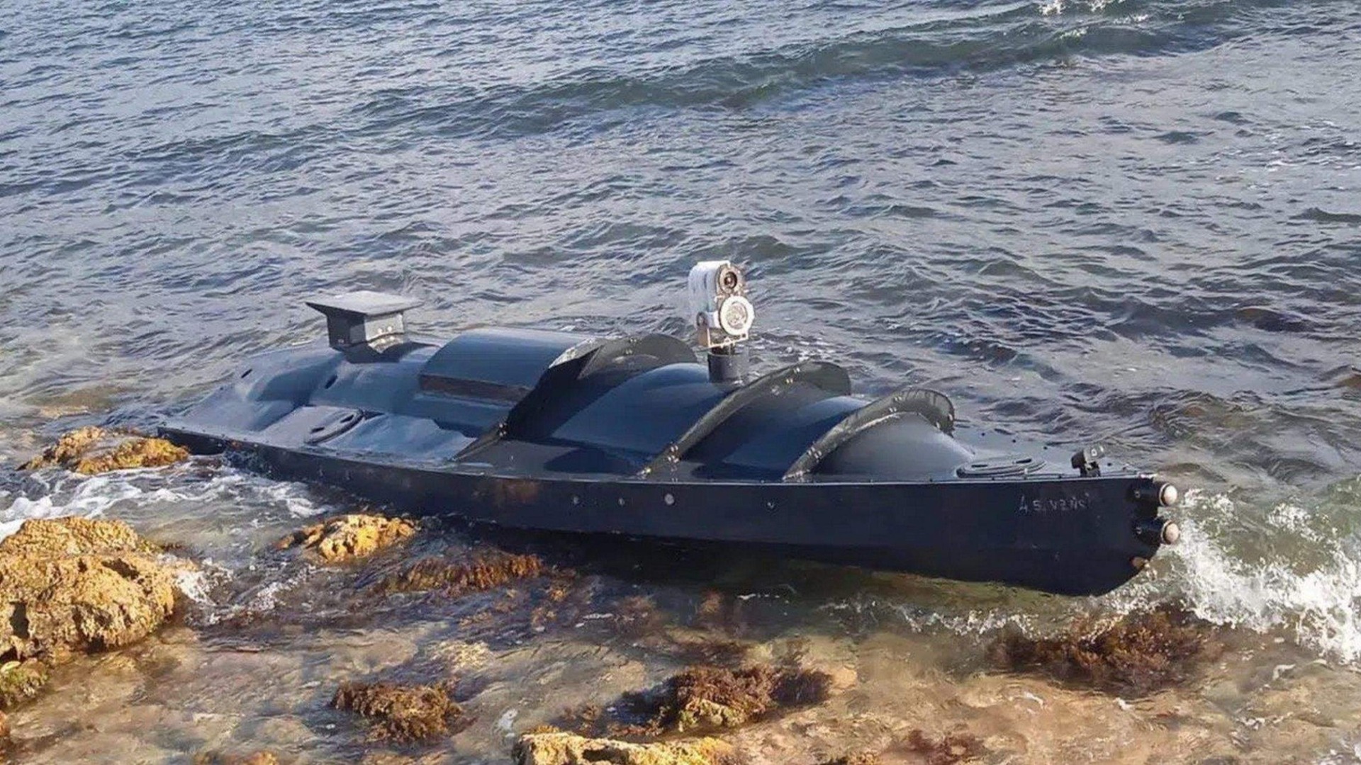 В Черном море обнаружили украинский дрон, способный атаковать Крымский мост