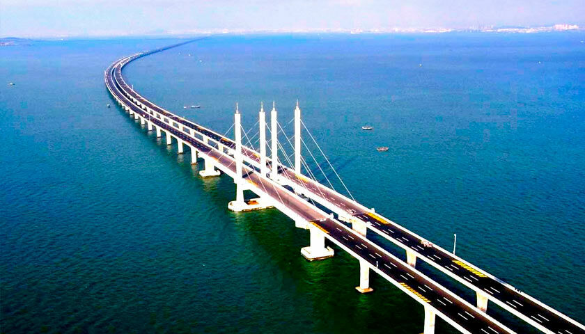 Украина заявила о проседании Крымского моста. Мост ответил через ФБ
