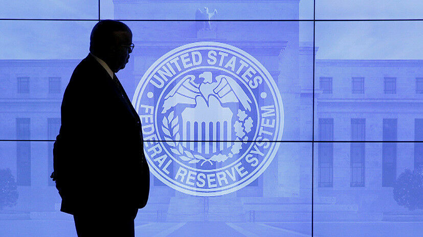 ФРС США обещает повышение ставки после обвала акций