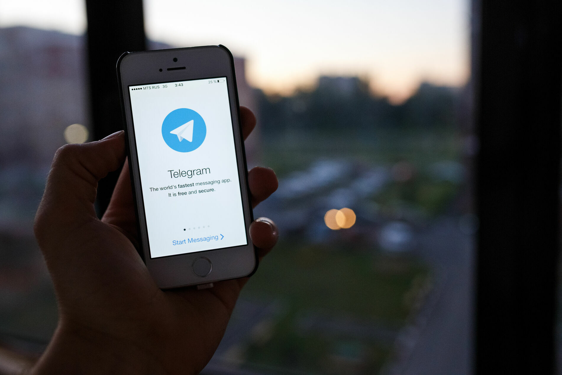 Сбой в работе WhatsApp привел в Telegram 50 млн новых пользователей
