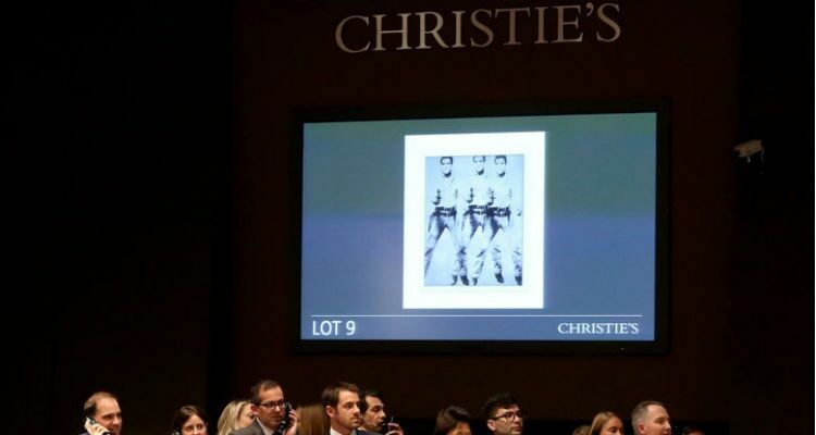 Две работы Уорхола ушли с молотка аукциона Christie's за $151,5 млн