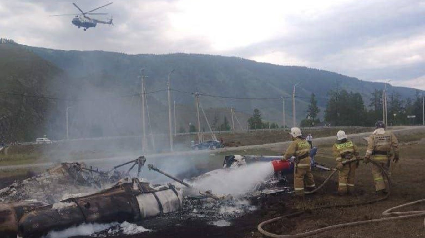 Названа причина катастрофы с вертолетом Ми-8 на Алтае