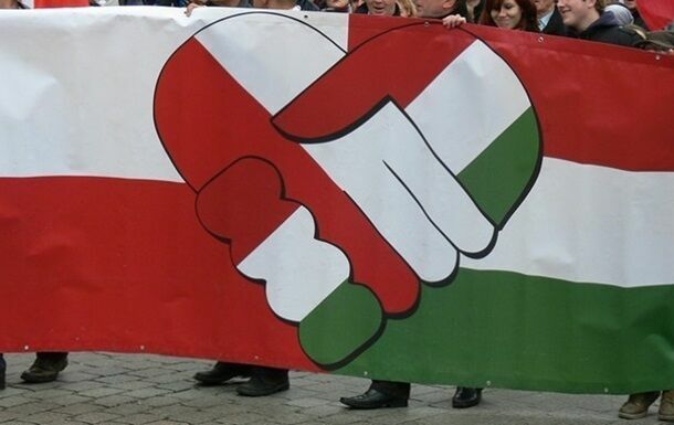 ЕС готовит санкции против Венгрии, Польша не согласна