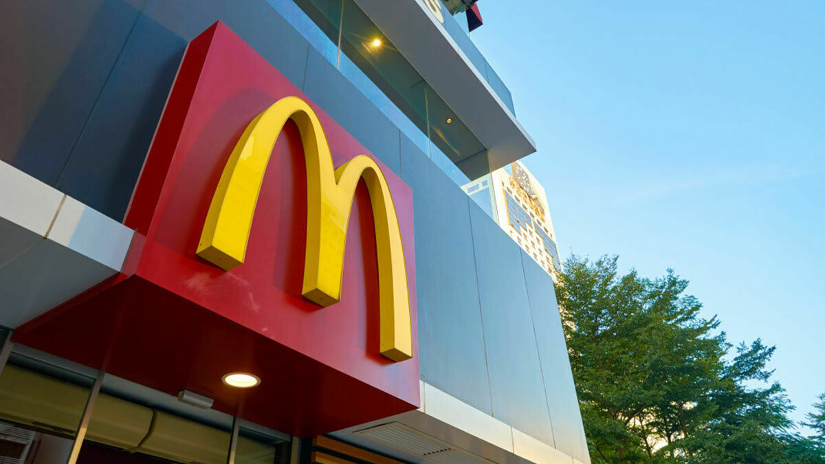 Новый владелец McDonald’s в РФ зарегистрирует еще один товарный знак