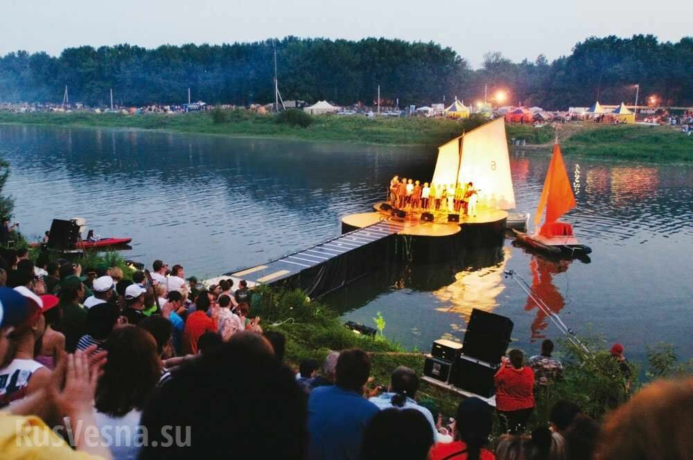 Конфликт организаторов грозит Грушинскому фестивалю отменой