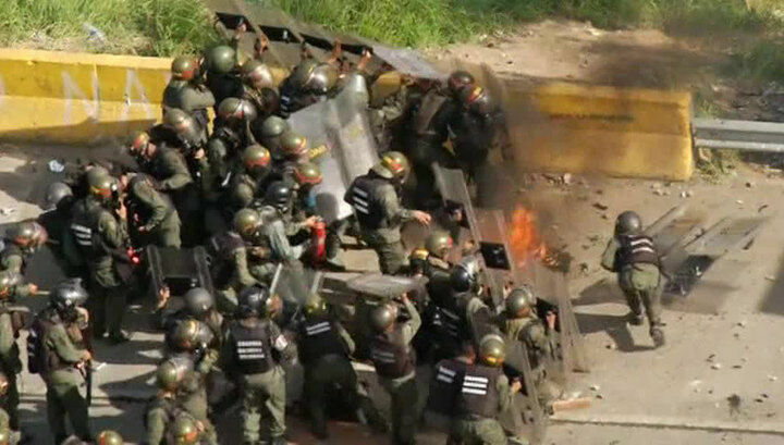 В Каракасе в ходе протестов пострадали 247 человек