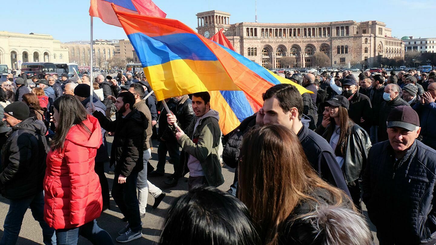 Армянская оппозиция обвинила правительство в попытках провокаций на митинге