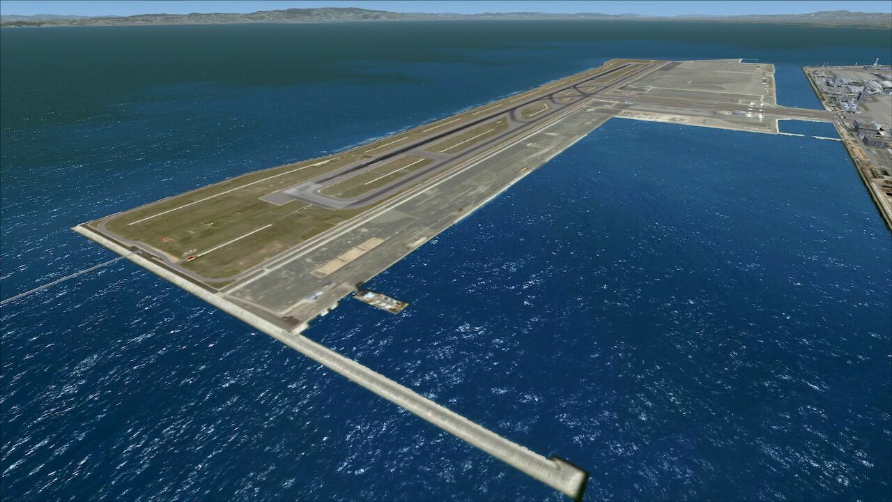 Аэропорт в Японии построен прямо в море