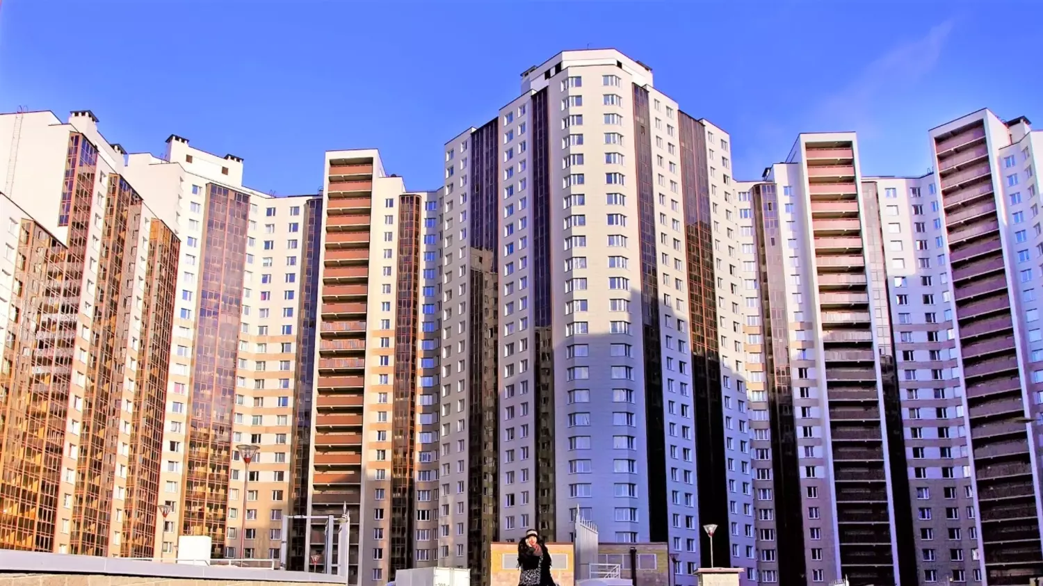 В России сегодня 71,1 миллионов кв. м не распроданного жилья, это рекорд с 202 года