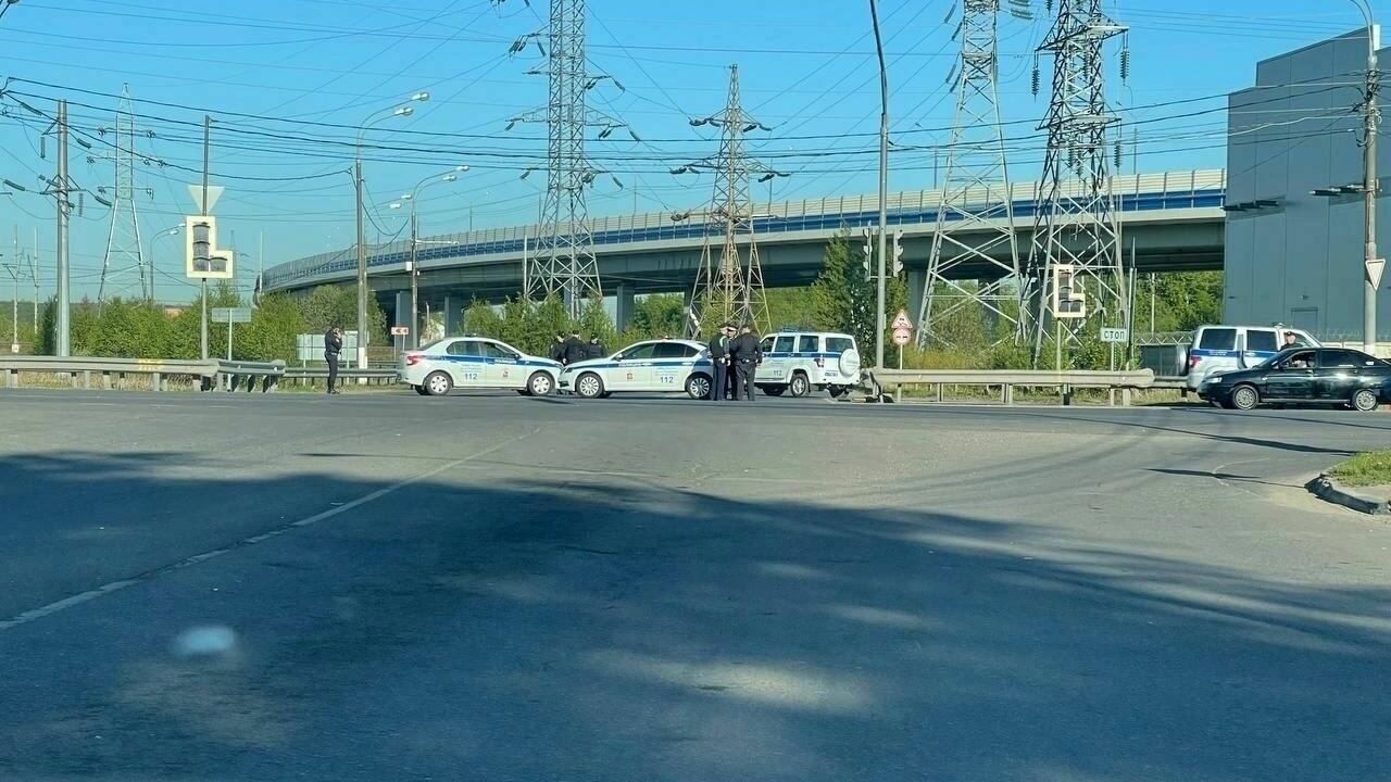 ТАСС: в Климовске заминировали опору ЛЭП