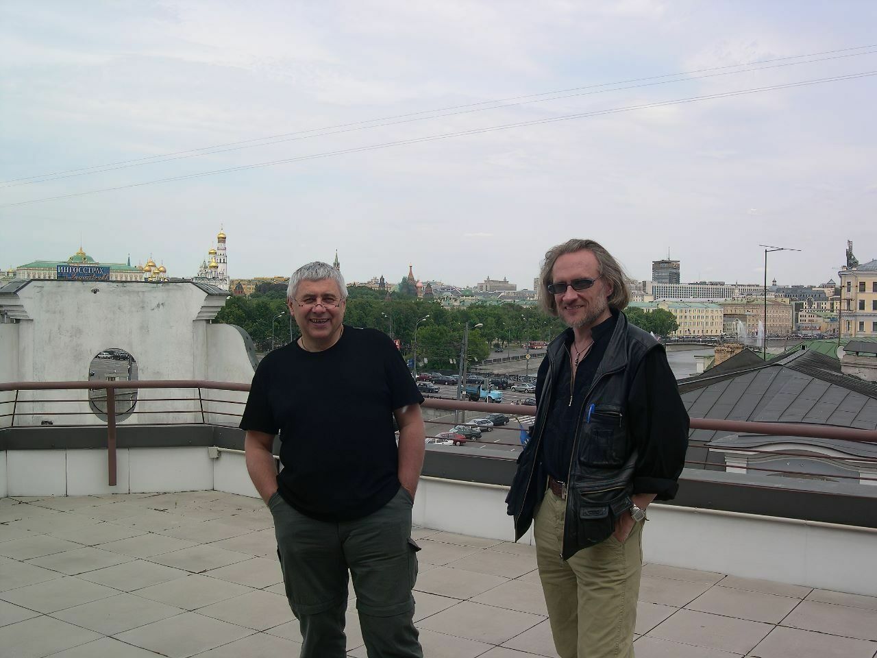 Павловский (слева) и автор некролога