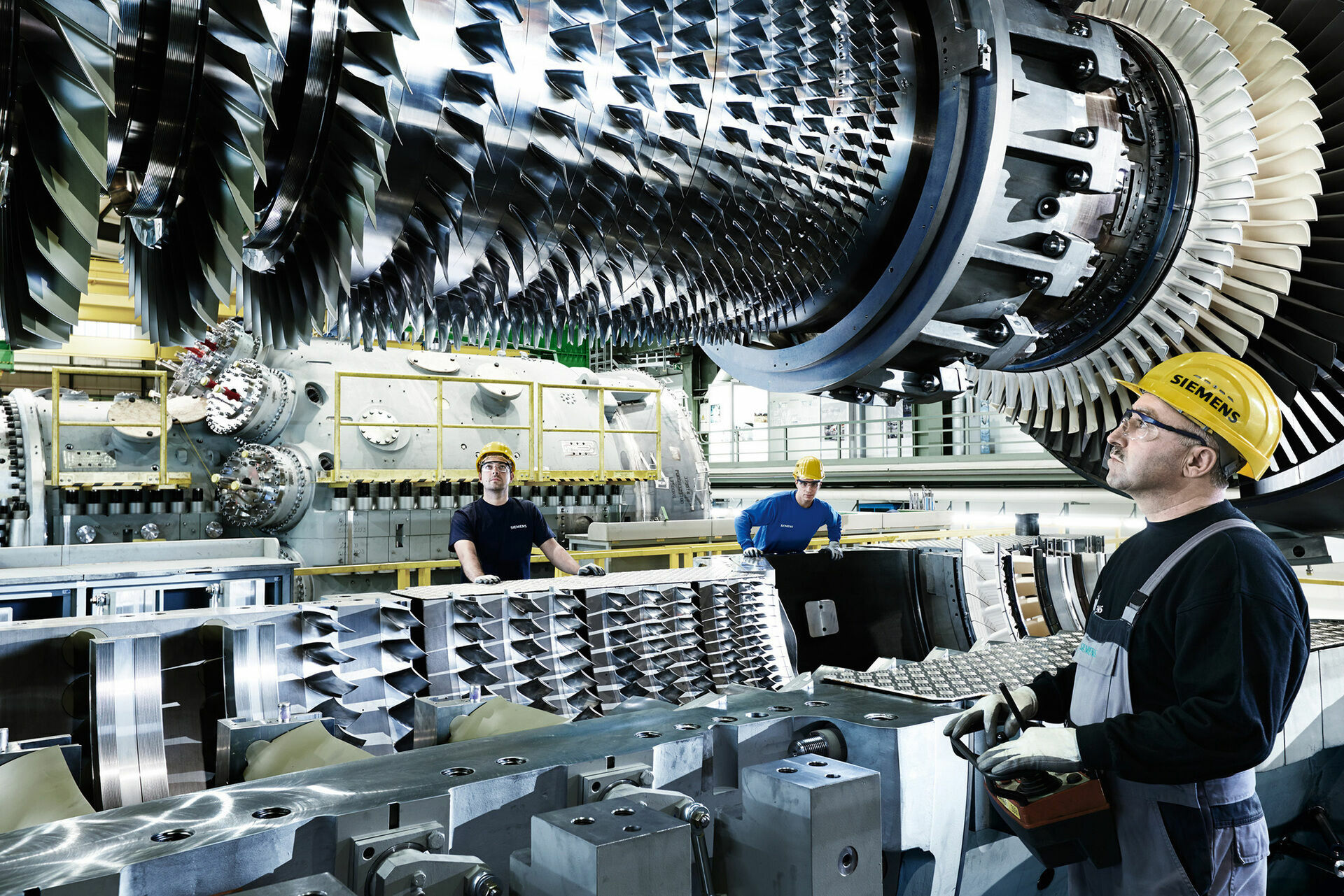 СМИ рассекретили схему покупки турбин Siemens на «вторичном рынке»
