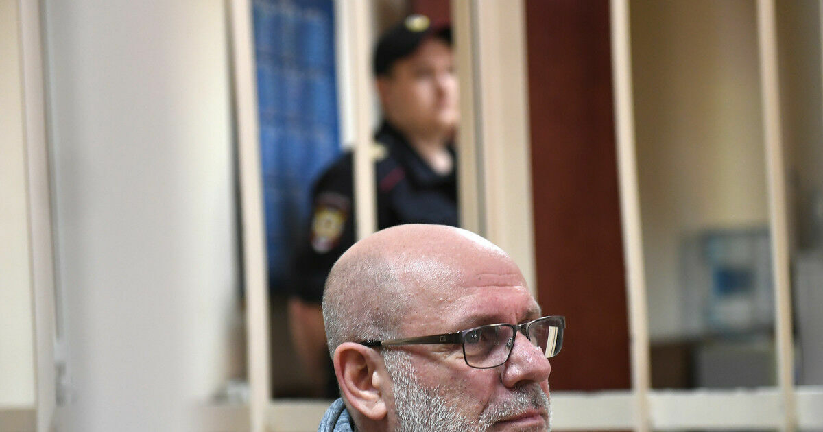 Адвокат: суд издевается над Малобродским