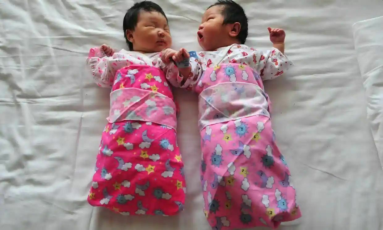 Минус 15 процентов: китайцы уже сами не хотят заводить больше одного ребенка