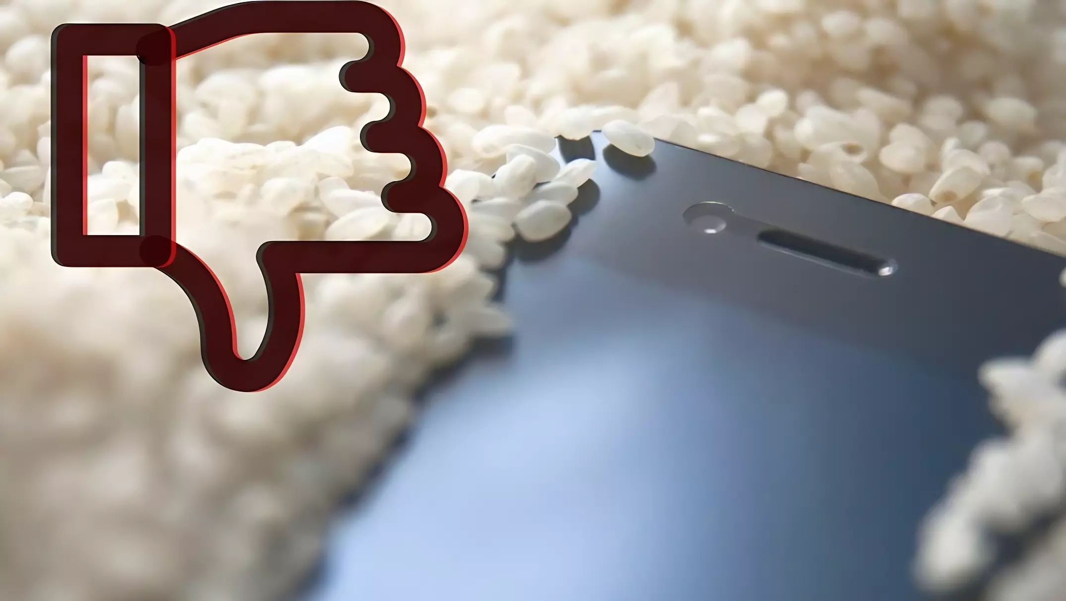 Спасаем «утопленника»: что делать, если намочил телефон, и почему нельзя сушить его в рисе