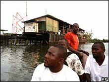 В Нигерии утонула свадебная лодка с невестой