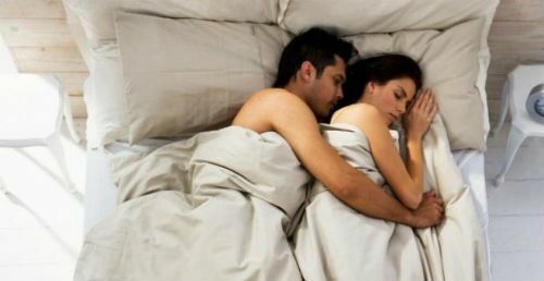 Билайн : 80 процентов супругов активно изменяют друг другу во сне