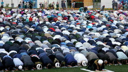 Мечети Казани регулярно посещает 33 тысячи человек