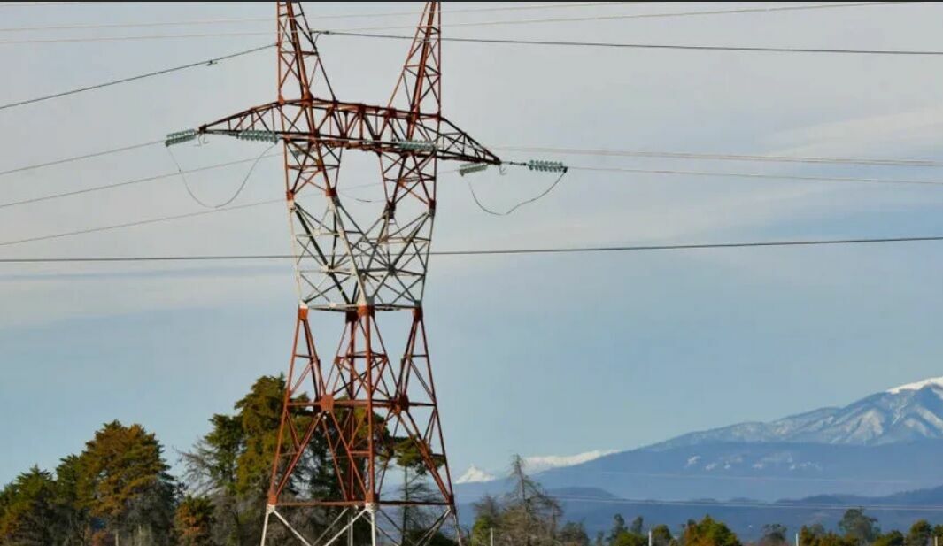 Больше половины Абхазии осталось без света из-за аварии на ГЭС