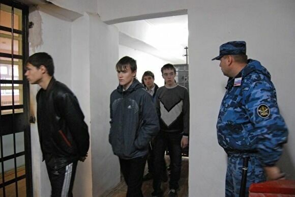 Под Екатеринбургом задержаны 27 трудных подростков, бежавших из спецучилища