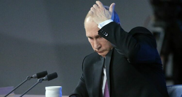 Путин: тяжелая экономическая ситуация может длиться два года