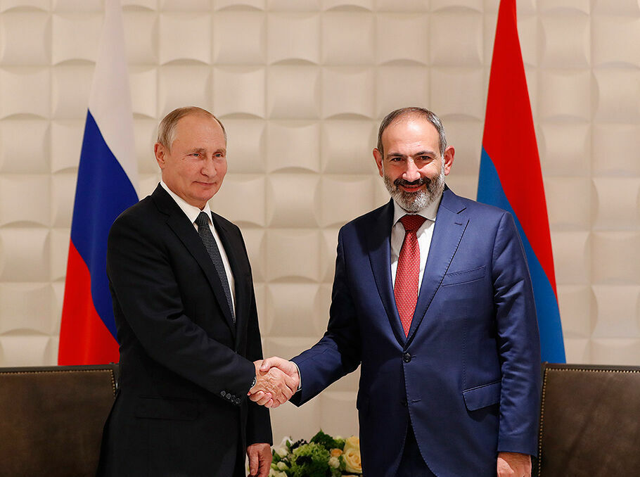 Владимир Путин встретился в Москве с Николом Пашиняном