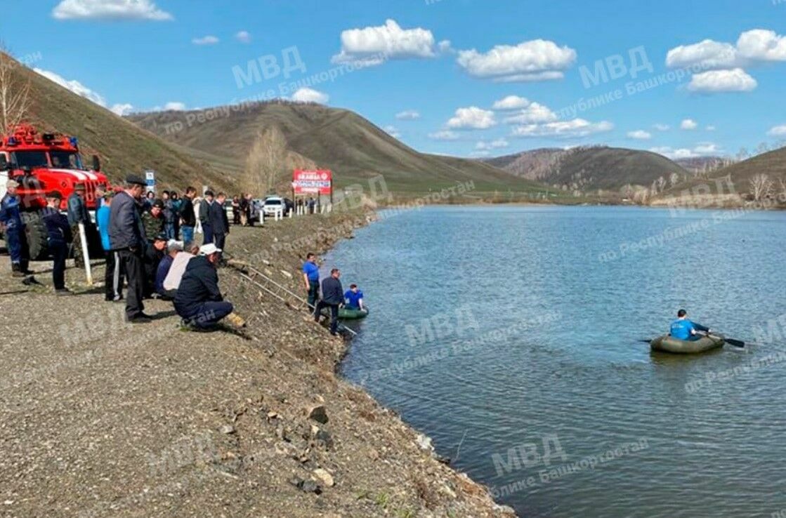 В Башкирии нетрезвая автоледи съехала в водохранилище — утонули три пассажирки