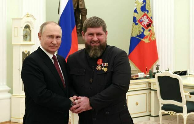 Путин вручил Кадырову орден Александра Невского за вклад в развитие Чечни