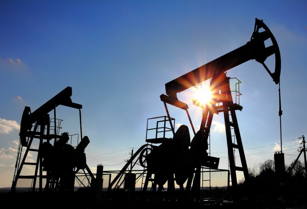 Россия и Саудовская Аравия  продлят соглашение о сокращении добычи нефти