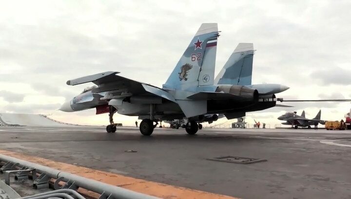 Российские истребители уничтожили не менее 30 боевиков «Джебхат ан-Нусры»