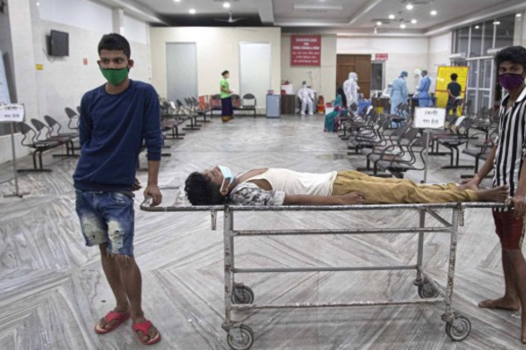 Неизвестной смертоносной болезнью в Индии оказалась лихорадка денге