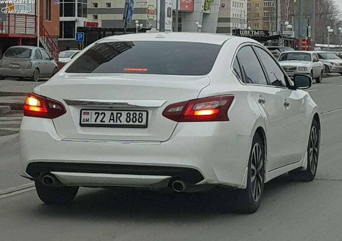 У россиян начали забирать машины с армянскими номерами