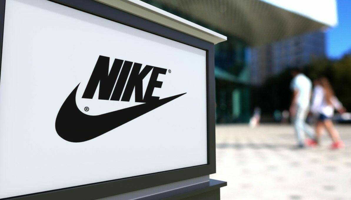 Nike официально объявила об уходе с российского рынка