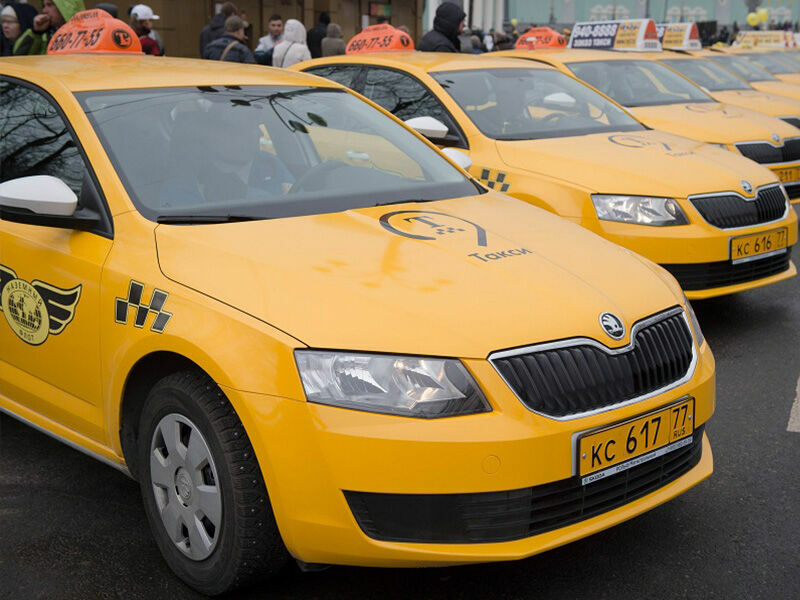 С 1 июля в Москве останутся только  такси жёлтого цвета
