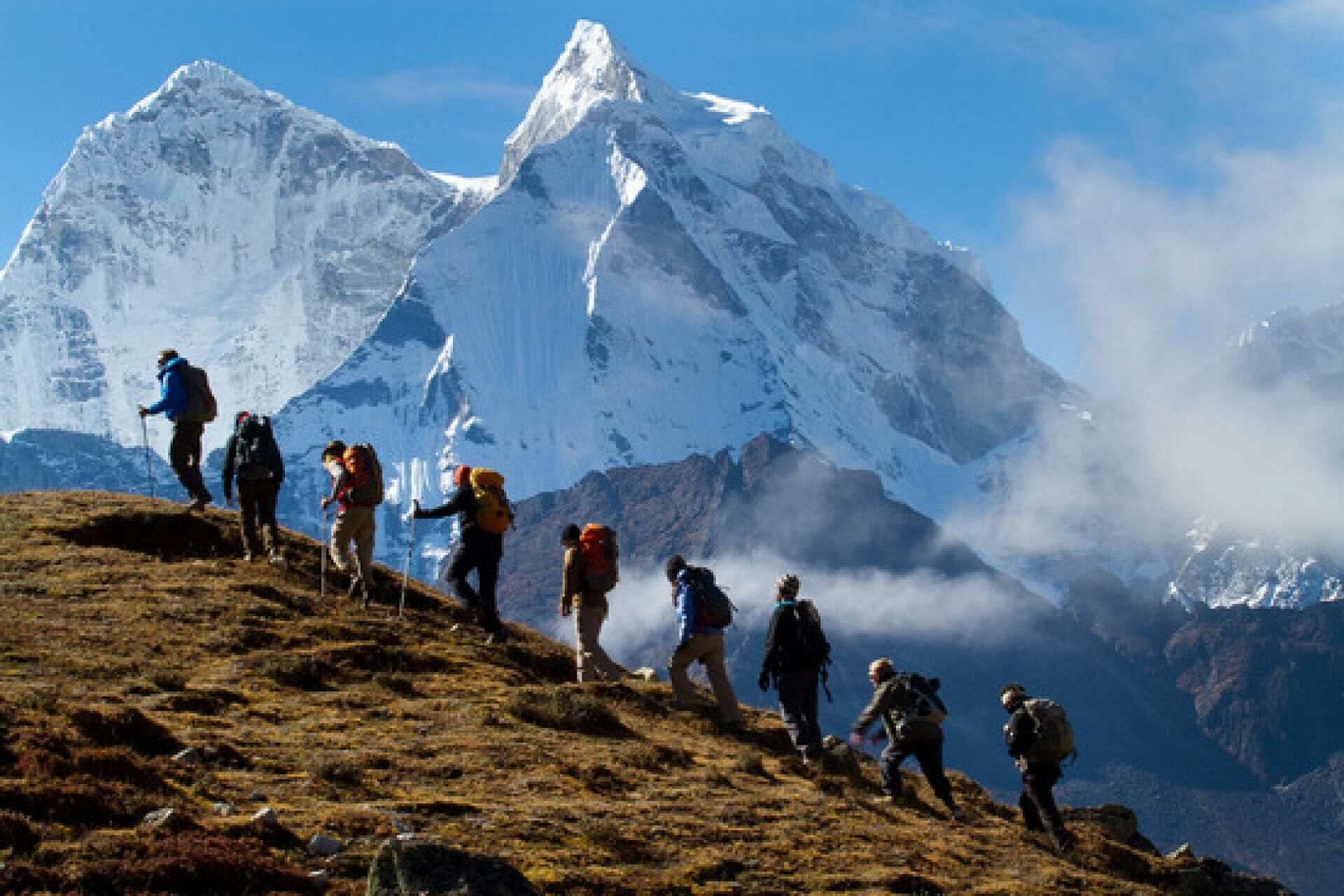 Российским туристам рекомендовали срочно покинуть Непал