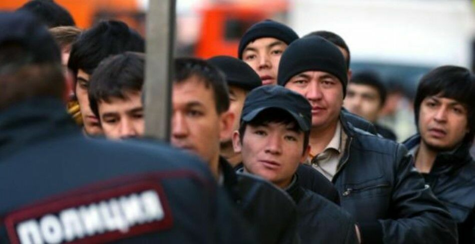 Калужский губернатор намерен запретить мигрантам работать в общепите и такси