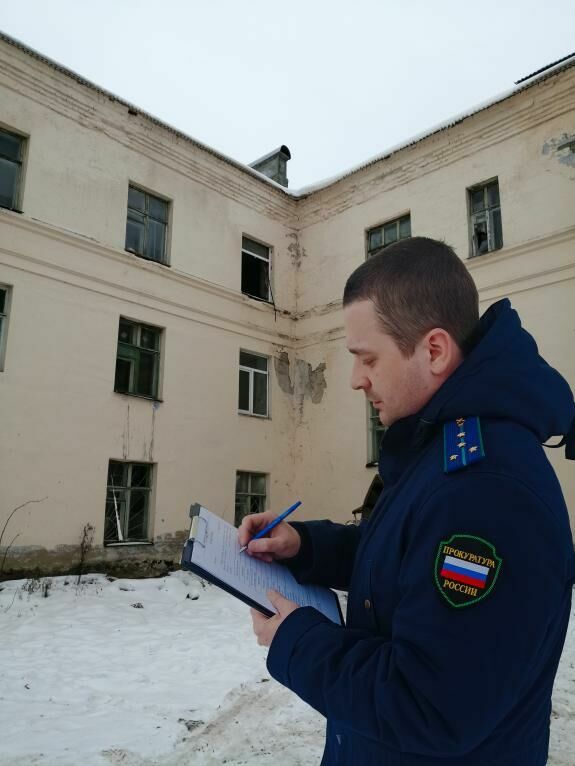 Зимой в Костроме нашли многоквартирный дом с имитацией системы отопления