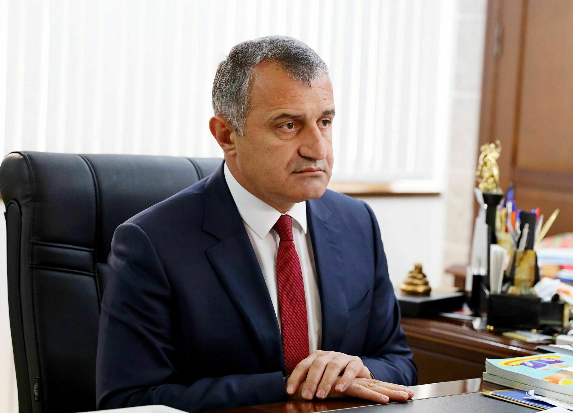 Бибилов назначил референдум по вопросу объединения Южной Осетии с РФ на 17 июля