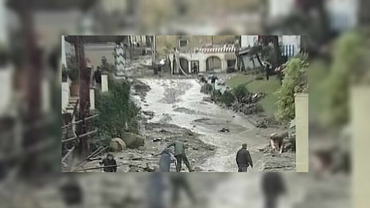 Оползень в Италии унес жизни восьми человек