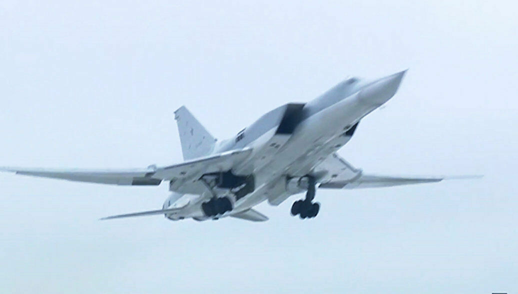 Новый российский бомбардировщик-ракетоносец поднимут в небо в августе