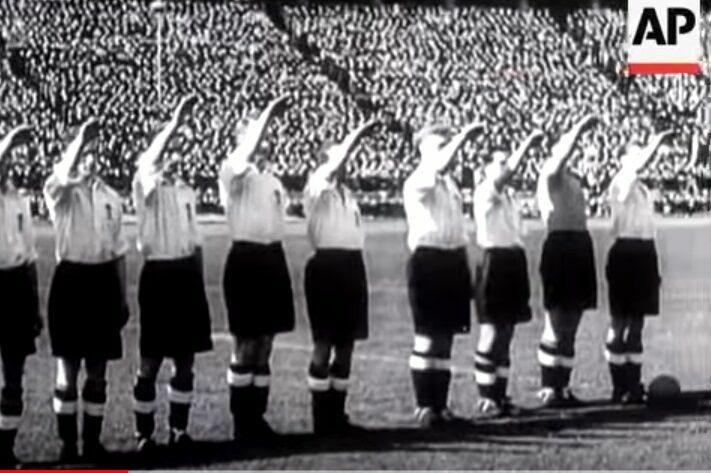 Видео дня: в Москве напомнили Лондону о матче Англия-Германия 1938 года