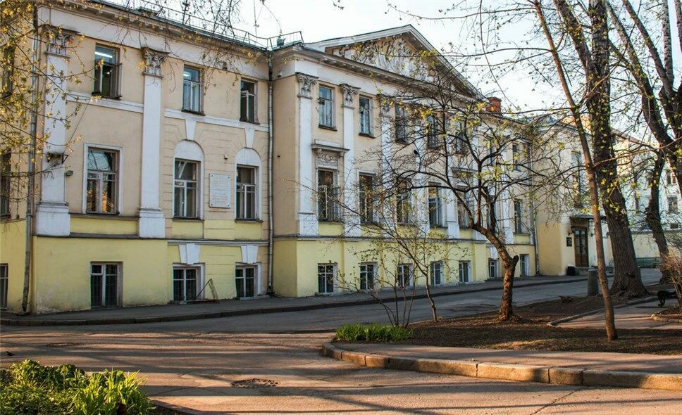 Литературный институт вернется в свое историческое здание на Тверском