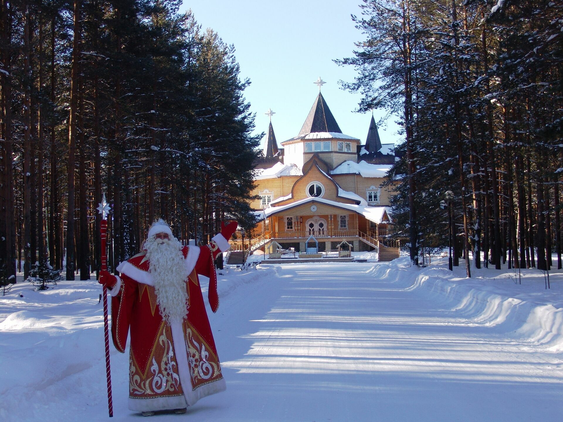 Новогоднее путешествие к Деду Морозу обойдется семье дороже 50 тысяч рублей