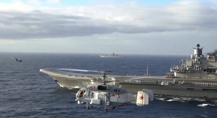Опубликовано видео работы боевой авиации на крейсере «Адмирал Кузнецов»