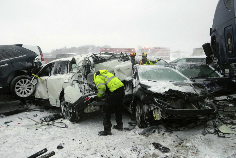 ДТП в США: столкнулись более 130 автомобилей (ФОТО)