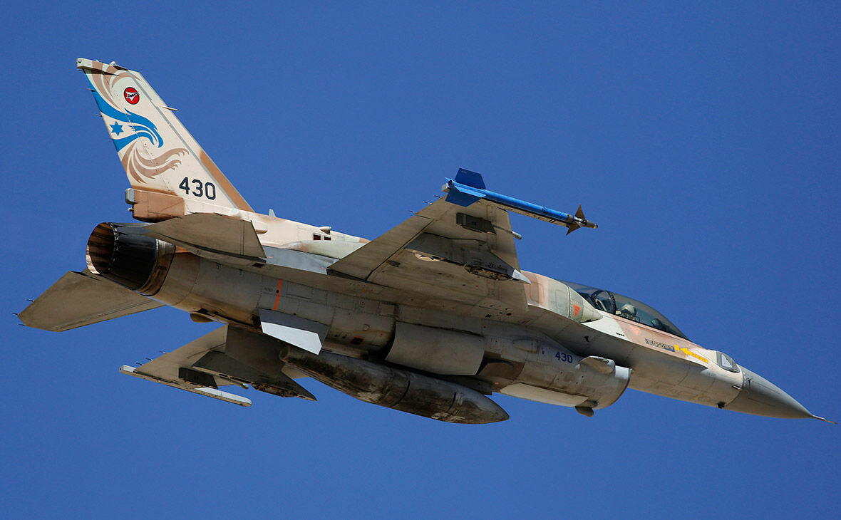 В Израиле сообщили о перехвате своих самолётов российскими Су-34
