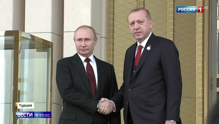 Газ, АЭС и С-400: итоги визита Путина в Турцию