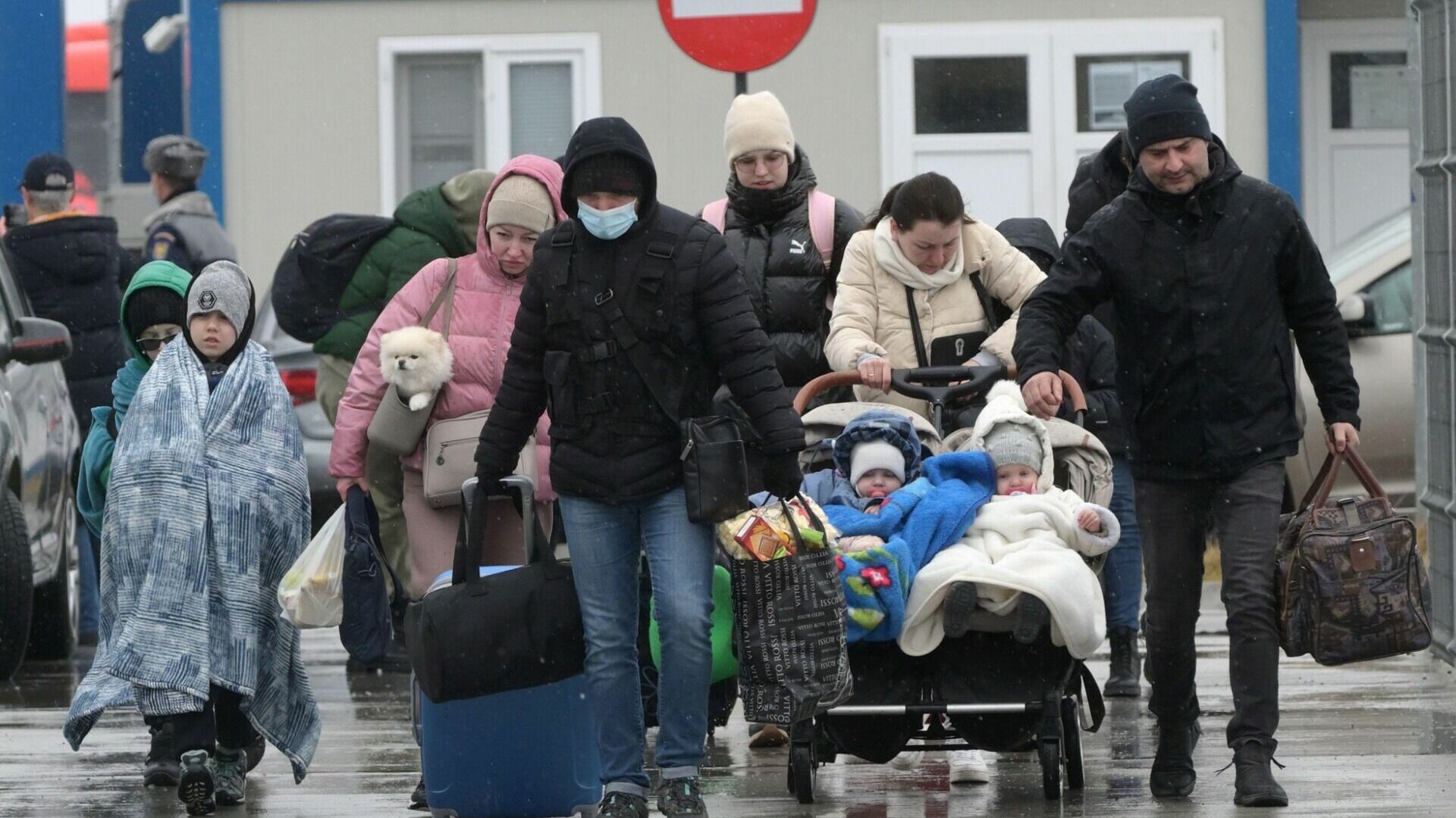 УВКБ ООН: после 24 февраля в Европу прибыли около 8 млн. беженцев с Украины