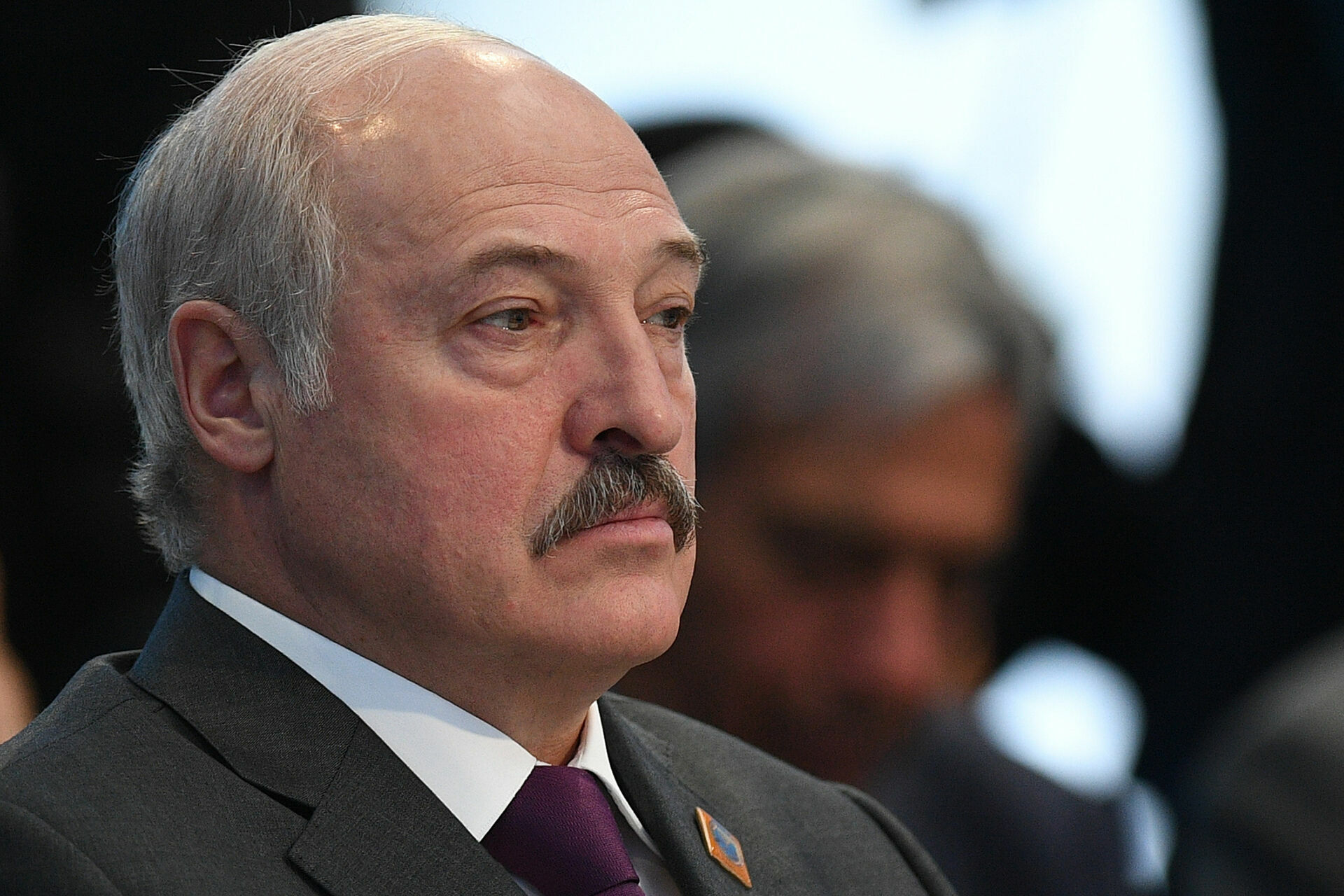 Лукашенко призвал провести новые выборы, "если он кому-то не нравится"